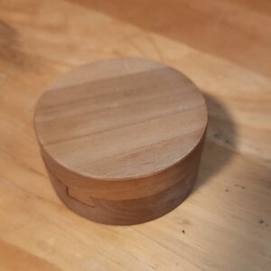 Round Wooden Box